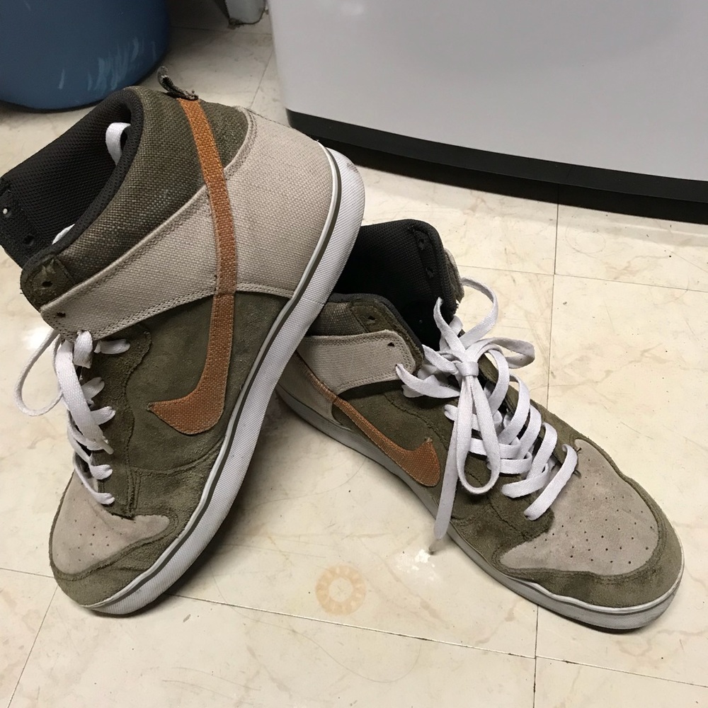 Nike boots